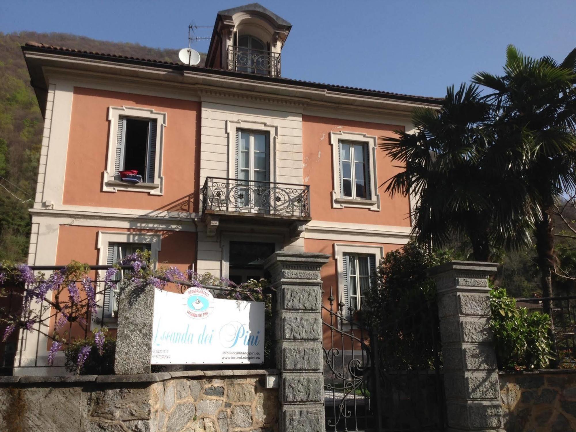 B&B Villa Dei Pini カンノビオ エクステリア 写真