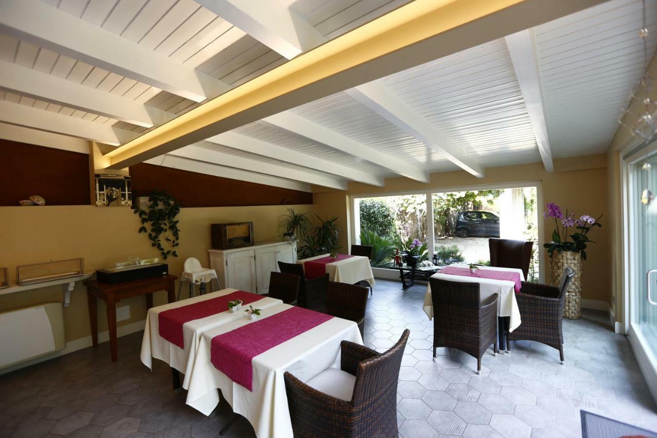 B&B Villa Dei Pini カンノビオ エクステリア 写真